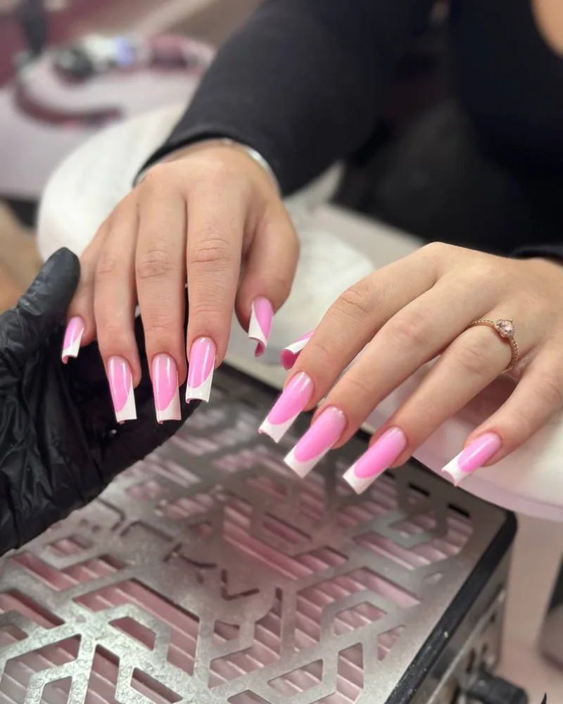 Nail extension pink French — nail salon Cemra Vilnius